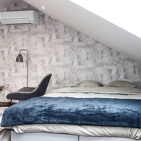 Le Studio 40 Châteauroux 外观 照片